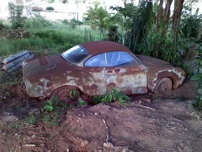 abandoned ghia.jpg