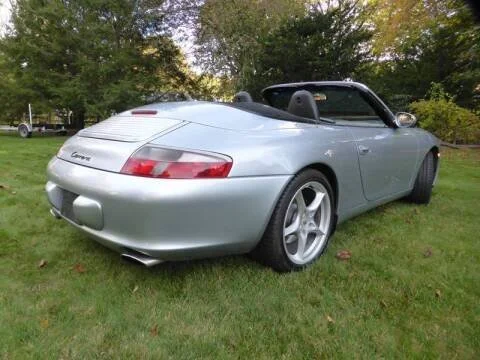 2002-porsche-911-carrera-2dr-cabriolet (6).jpg