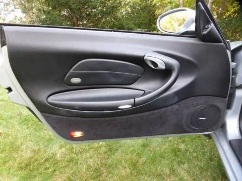 2002-porsche-911-carrera-2dr-cabriolet (18).jpg