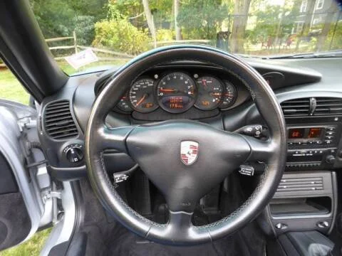 2002-porsche-911-carrera-2dr-cabriolet (42).jpg