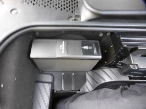 2002-porsche-911-carrera-2dr-cabriolet (50).jpg