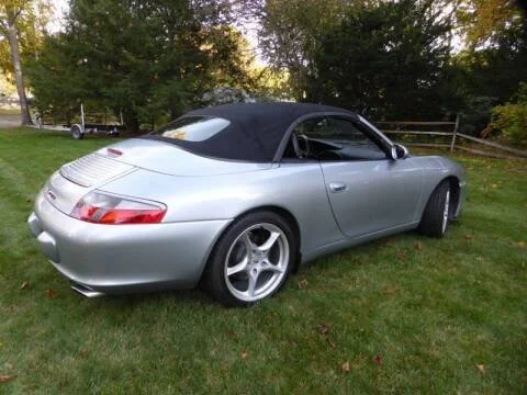 2002-porsche-911-carrera-2dr-cabriolet (60).jpg