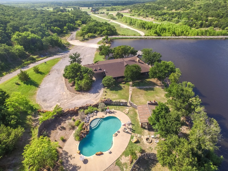 The Cove on Lake McIntire — 7R Ranch