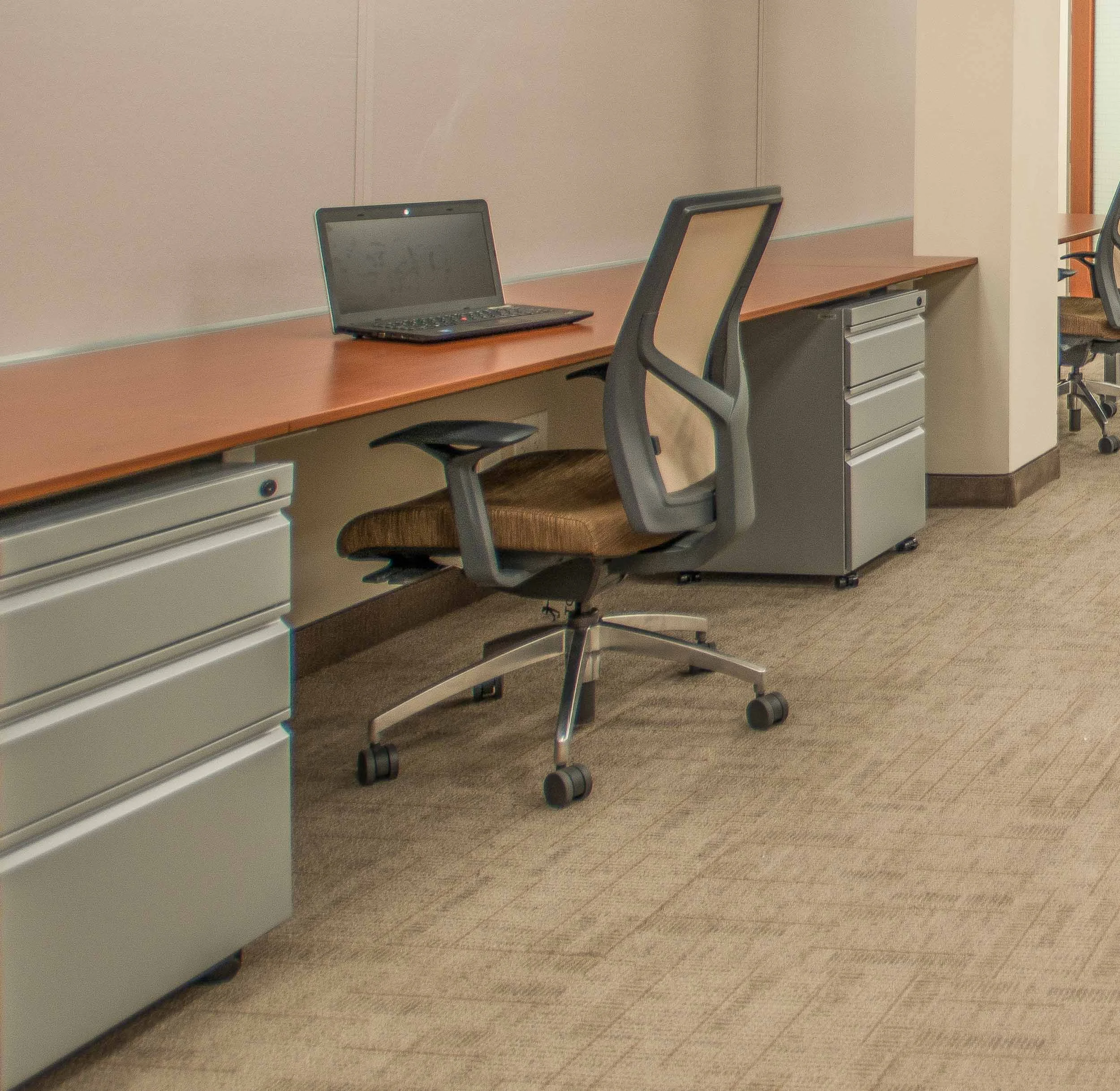 Overture Workstations-7399.jpg