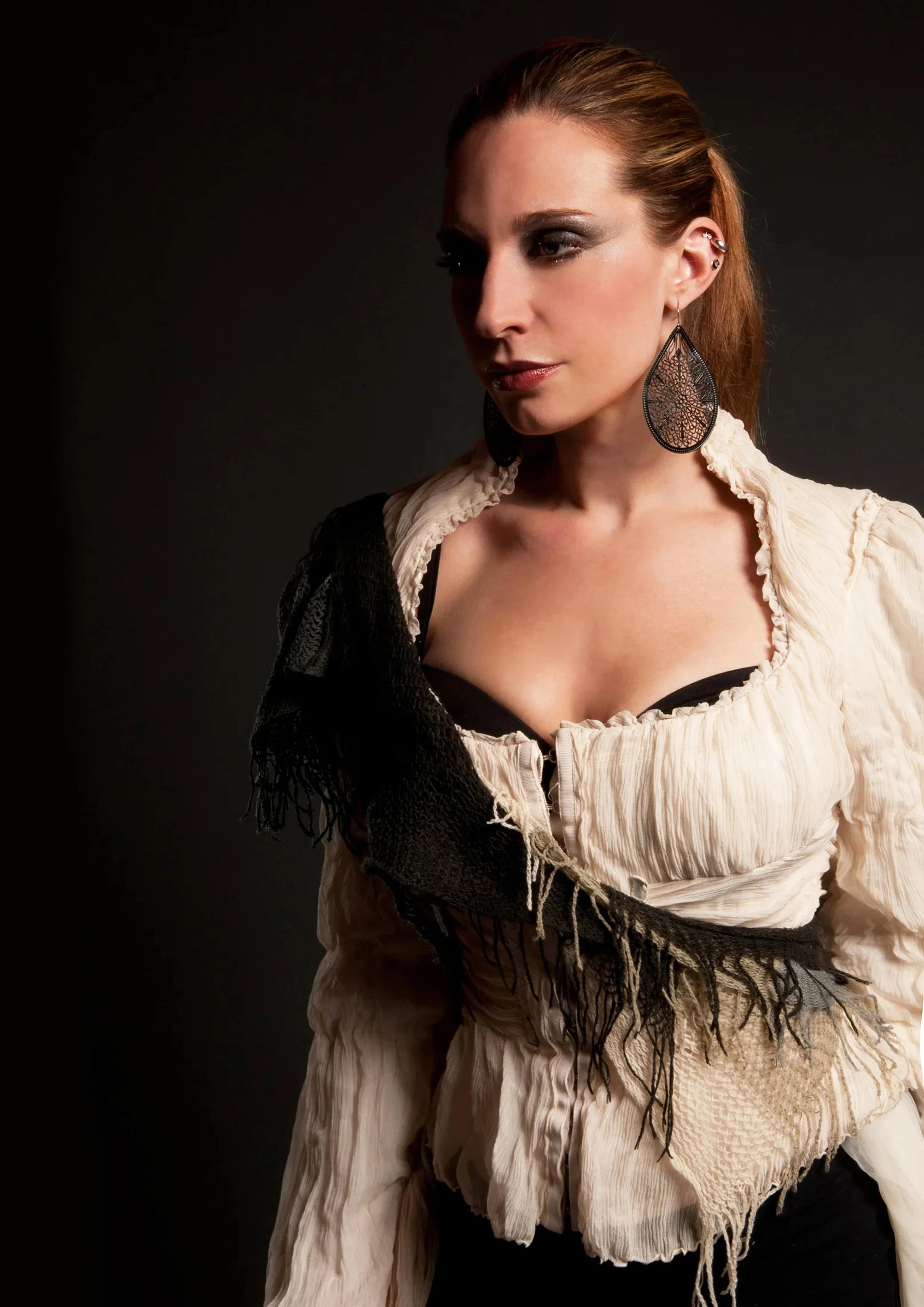 ToriSparks_Poster_CabinetofCuriosites1_A4.jpg (Copy)