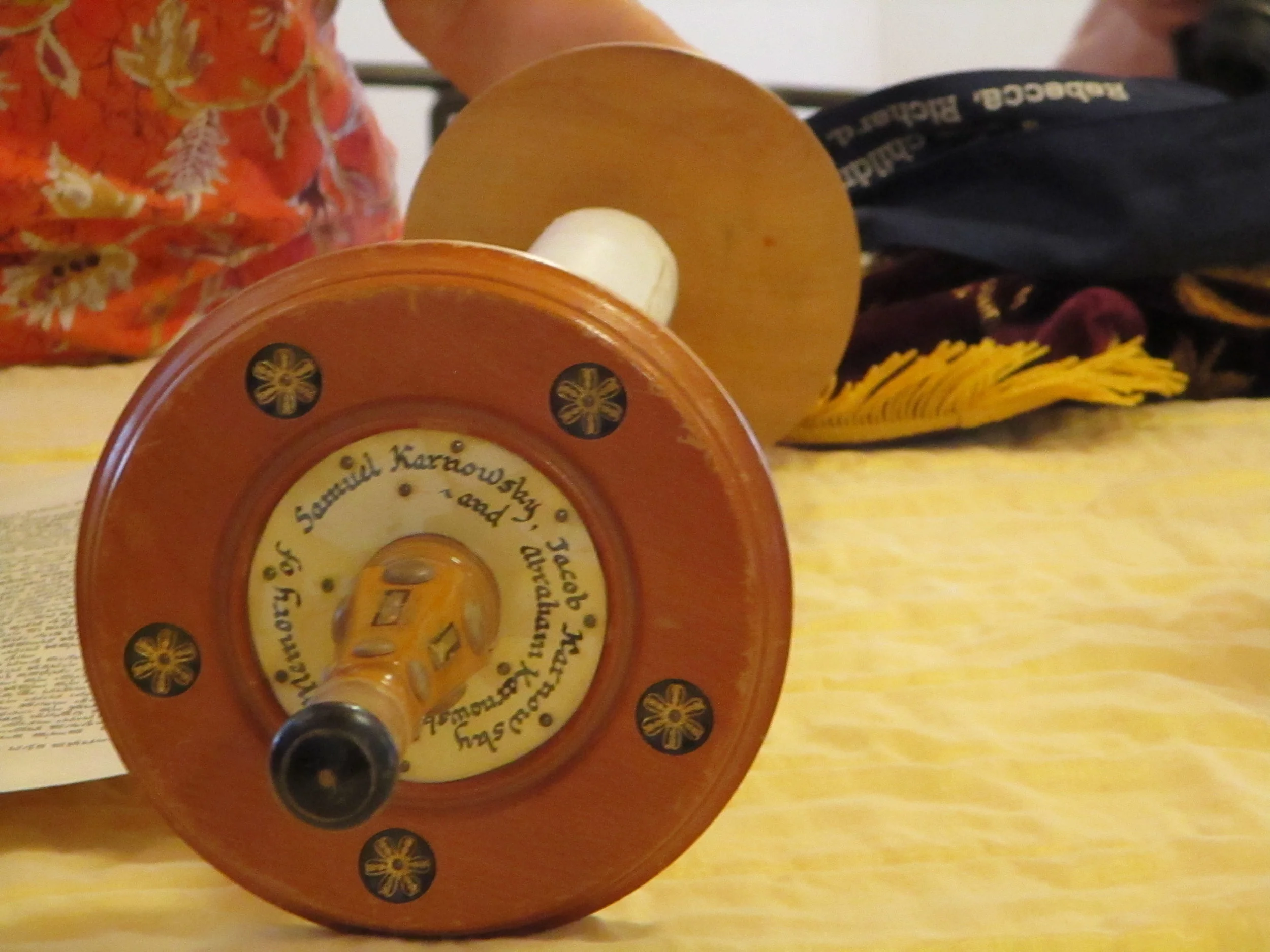  Torah from Roswell NM Arrives at Nahalat Shalom