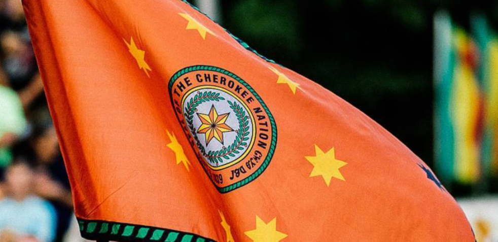 cherokee flag.png