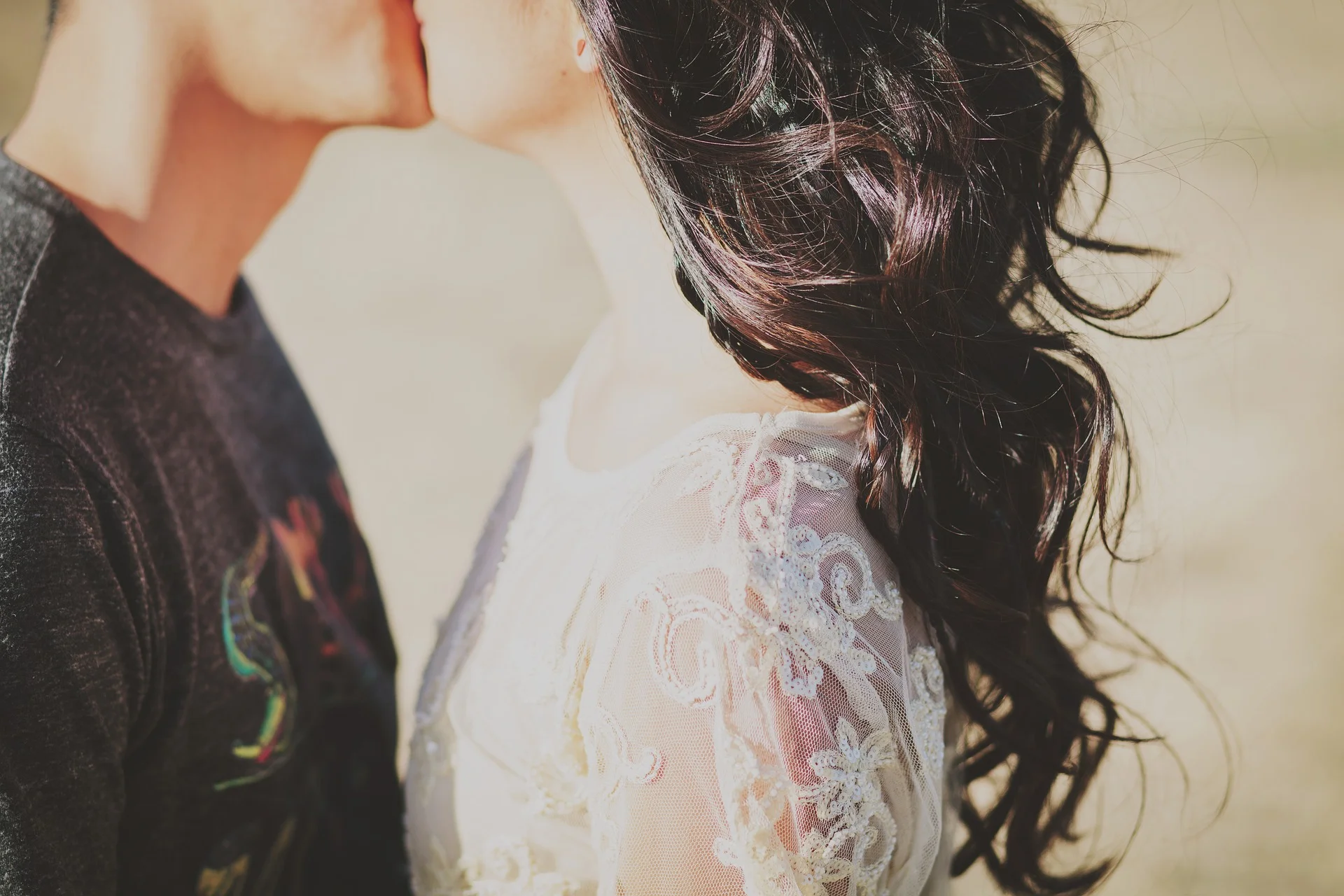 couple, wedding, premarital education, Twogether in Texas, marriage license, discount, $60 discount, wedding venues, Austin, wedding checklist, communication, connection, emotions, conflict resolution, apologizing