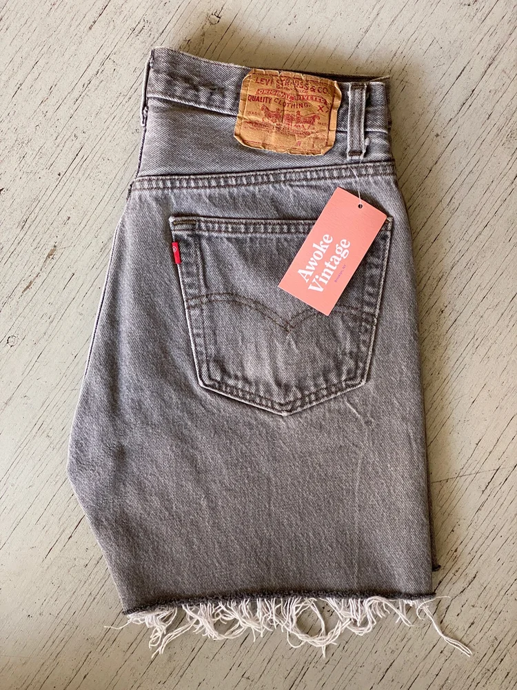 Levi's Cut-offs – W: — Awoke Vintage