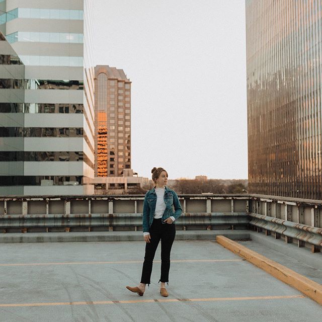 We ebb and flow with seasonal changes ✨ On the blog this weekend - we&rsquo;re taking through the seasonal changes we go through with our wardrobes. Whether it&rsquo;s the way we view what we own or what items we hope to purchase as our style shifts 