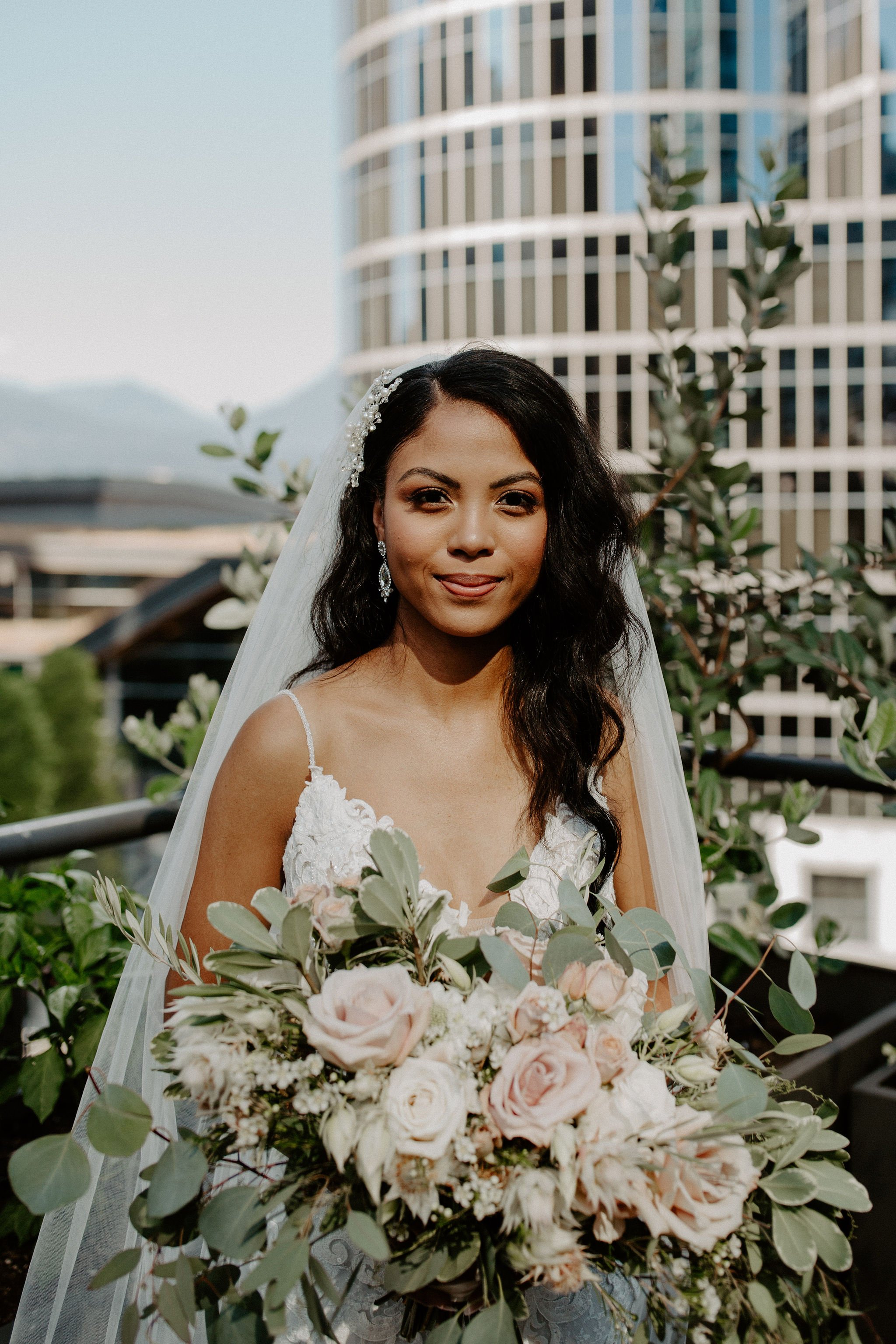  flowers , bride , groom , classic wedding ,  romantic wedding , Vancouver florist , Chilliwack florist  , wedding  , wedding florist , wedding inspiration , white rose , blush rose , ceremony , bc wedding , Canada wedding , Vancouver , blush wedding