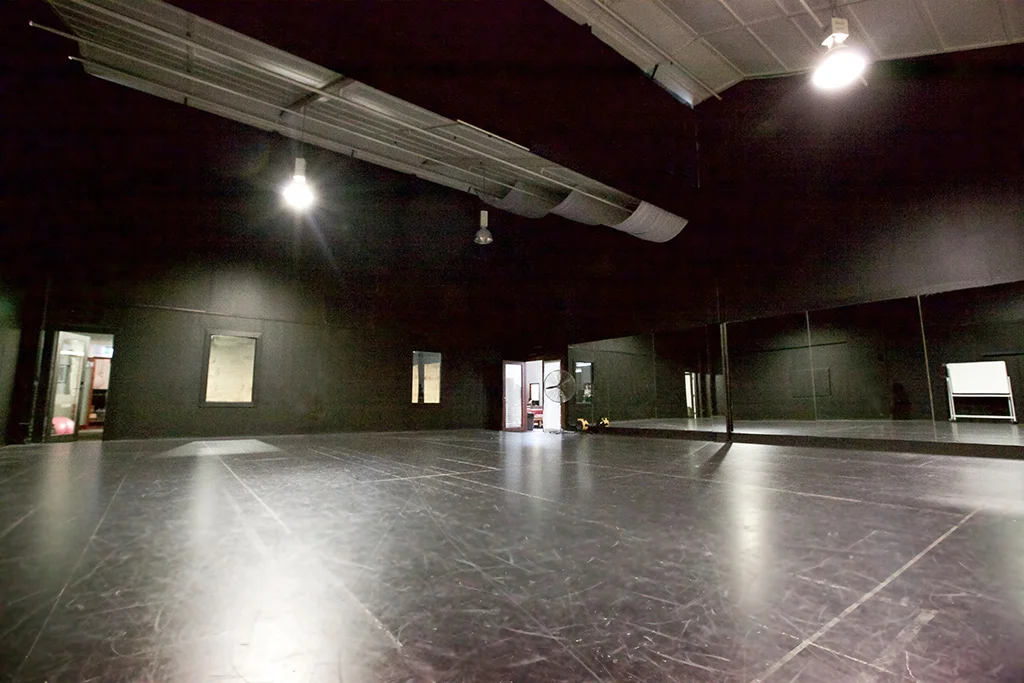 ModVenue008.jpg