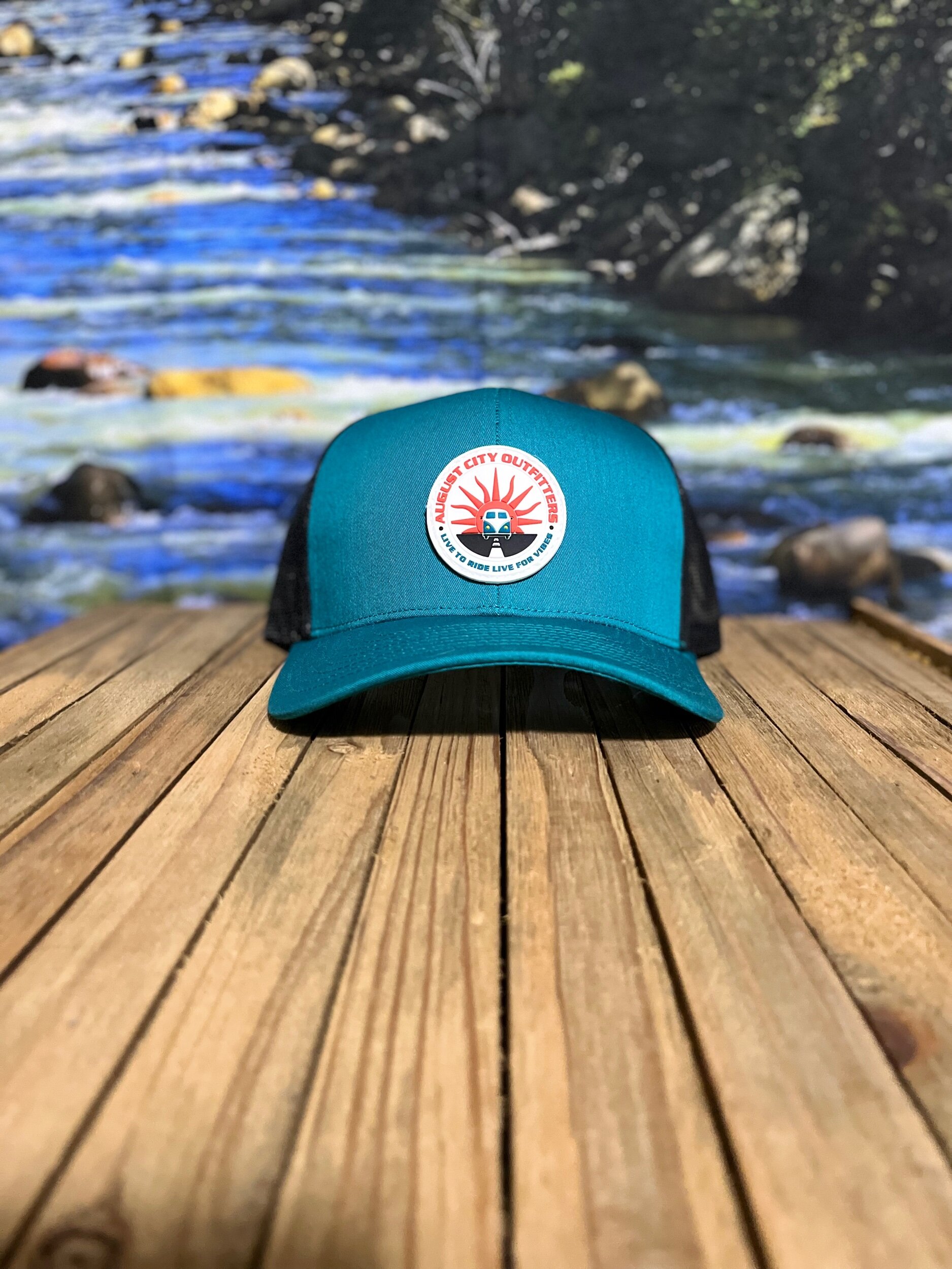 ECAF01B1-847A-492C-8834-7CB2FC263239