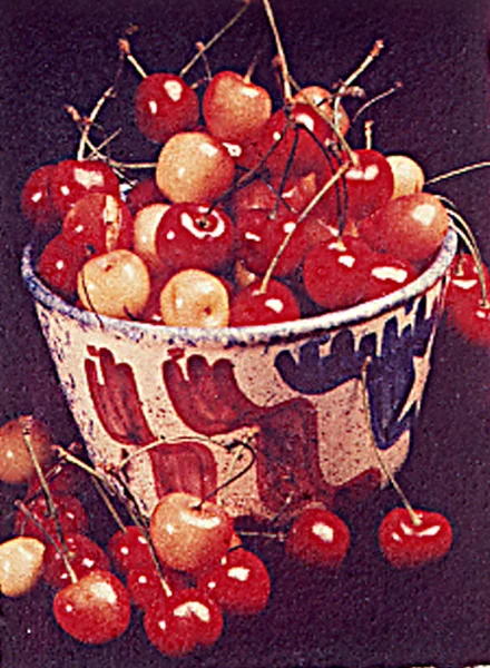 cherries in bowl