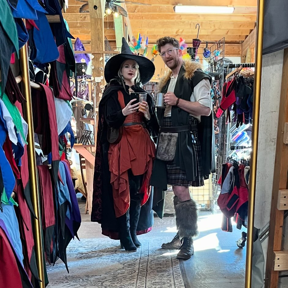 Anon @parenfaire thank thee for a magical season. (See you at Yuletide) 🏰