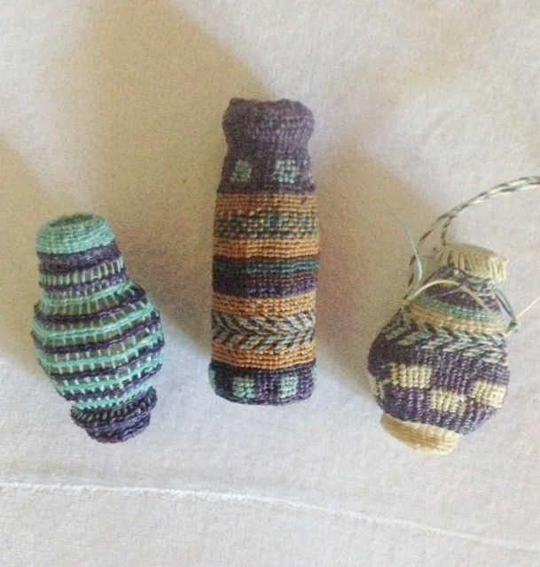 Fourth Monday Mini-Classes include a small project to learn or practice a specific basketry technique. 