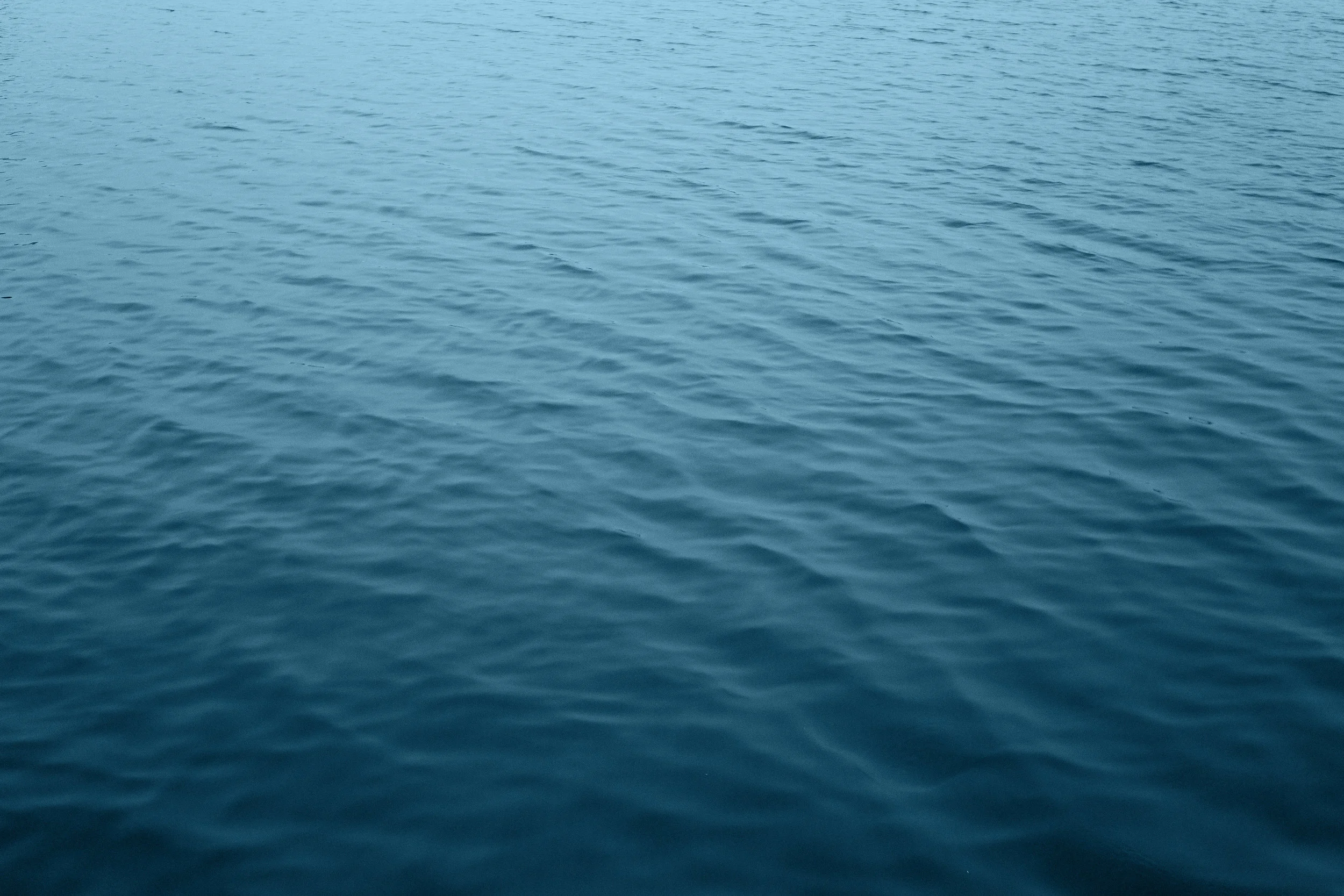 water_background.jpg