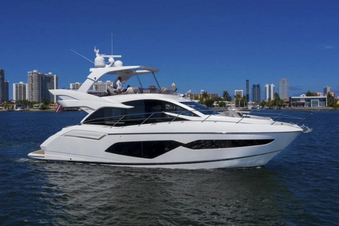 voyager-miami-yacht-purchase-sunseeker-52-01.jpg