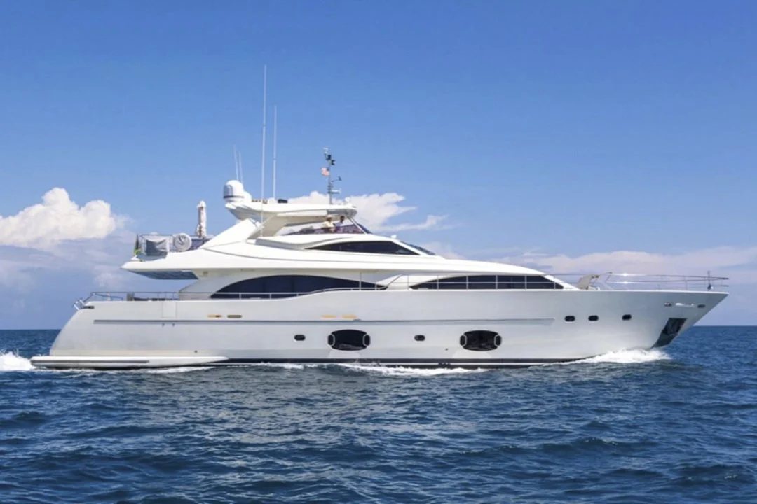 voyager-miami-yacht-purchase-ferretti-97-01.jpg
