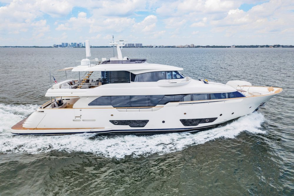 Personalized Voyage: Charter Boat Rental in Miami