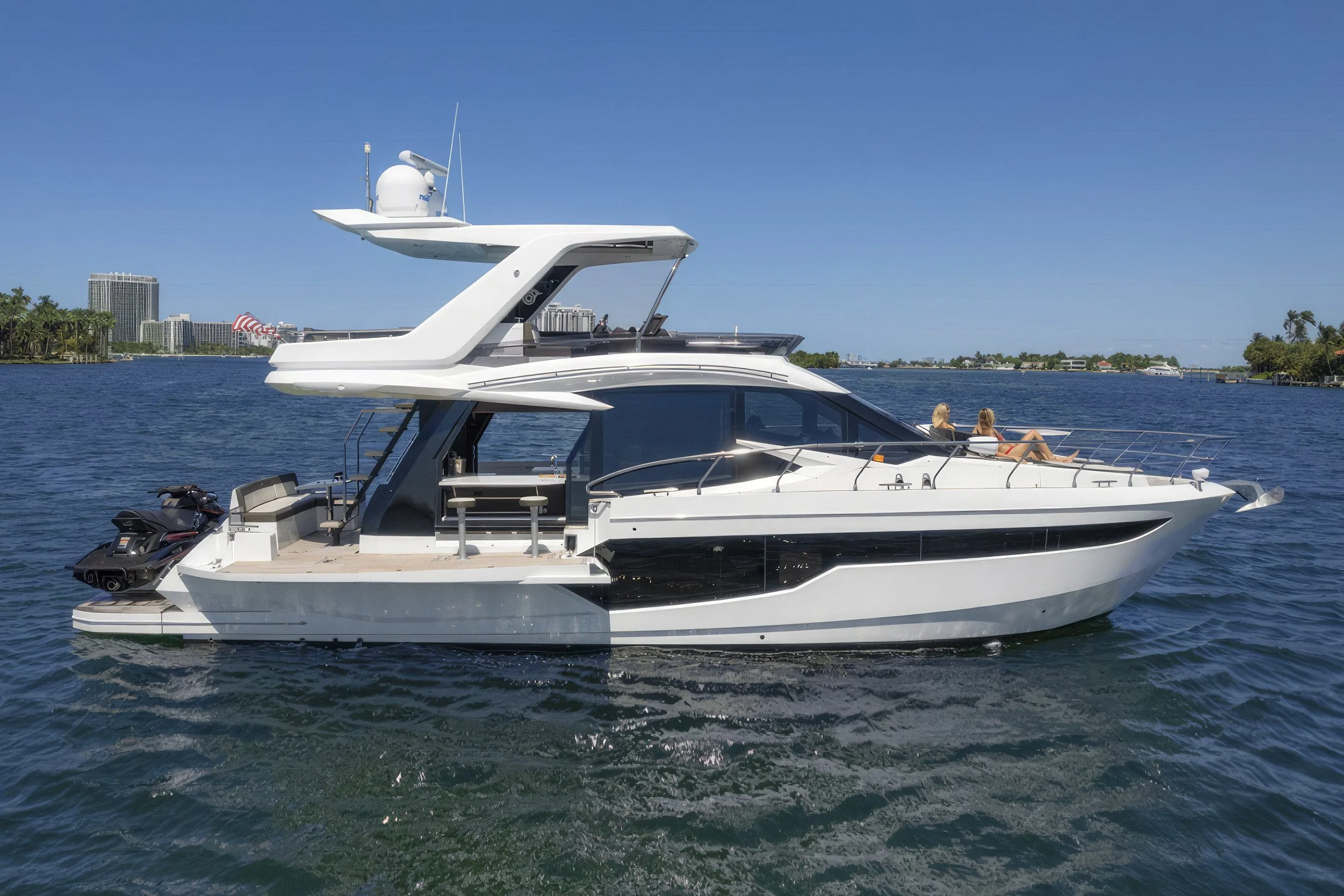 voyager-miami-yacht-for-charter-galeon-53-infinity-01.jpg