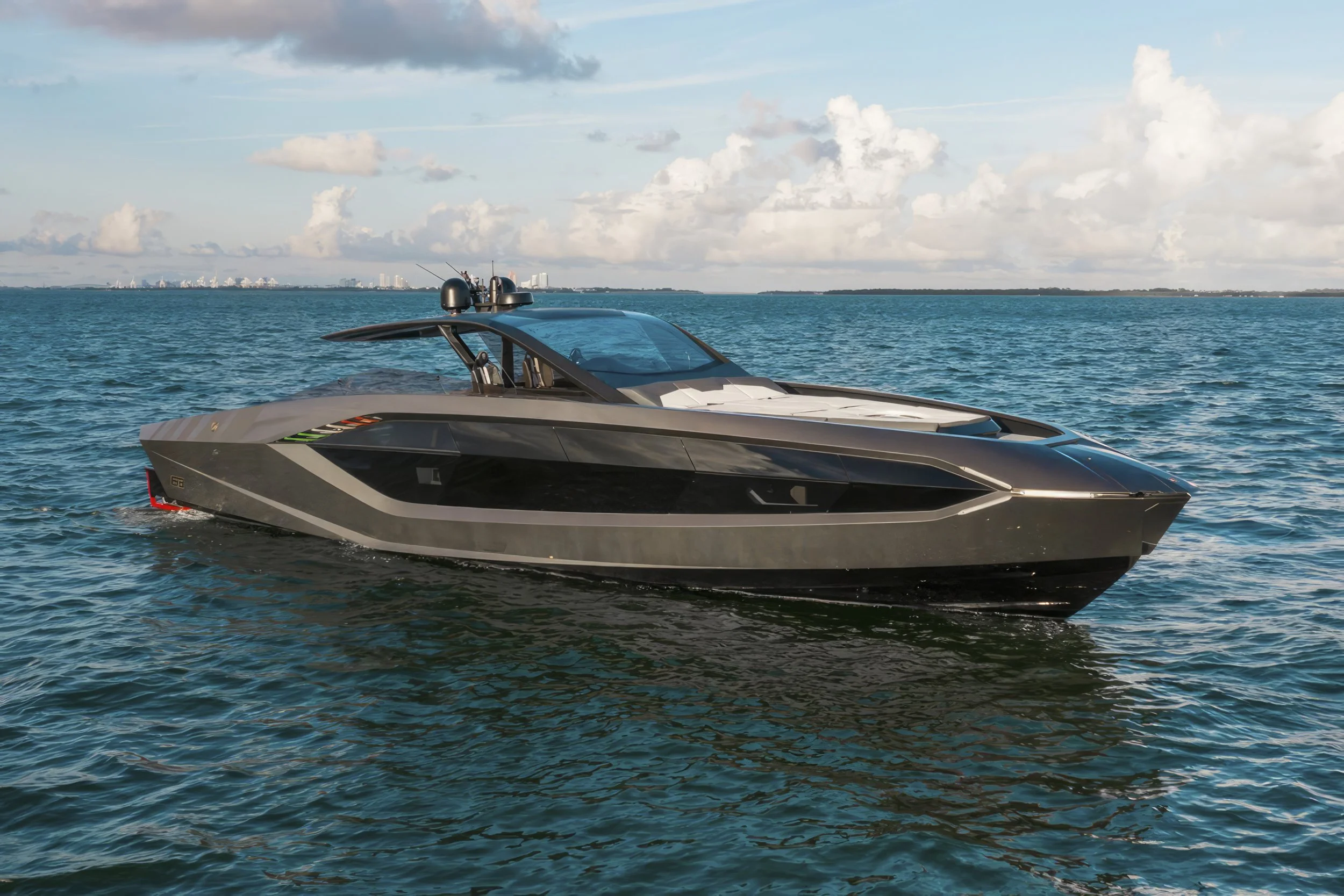 voyager-miami-yacht-for-purchase-2022–tecnomar-63-lamborghini-01.jpg
