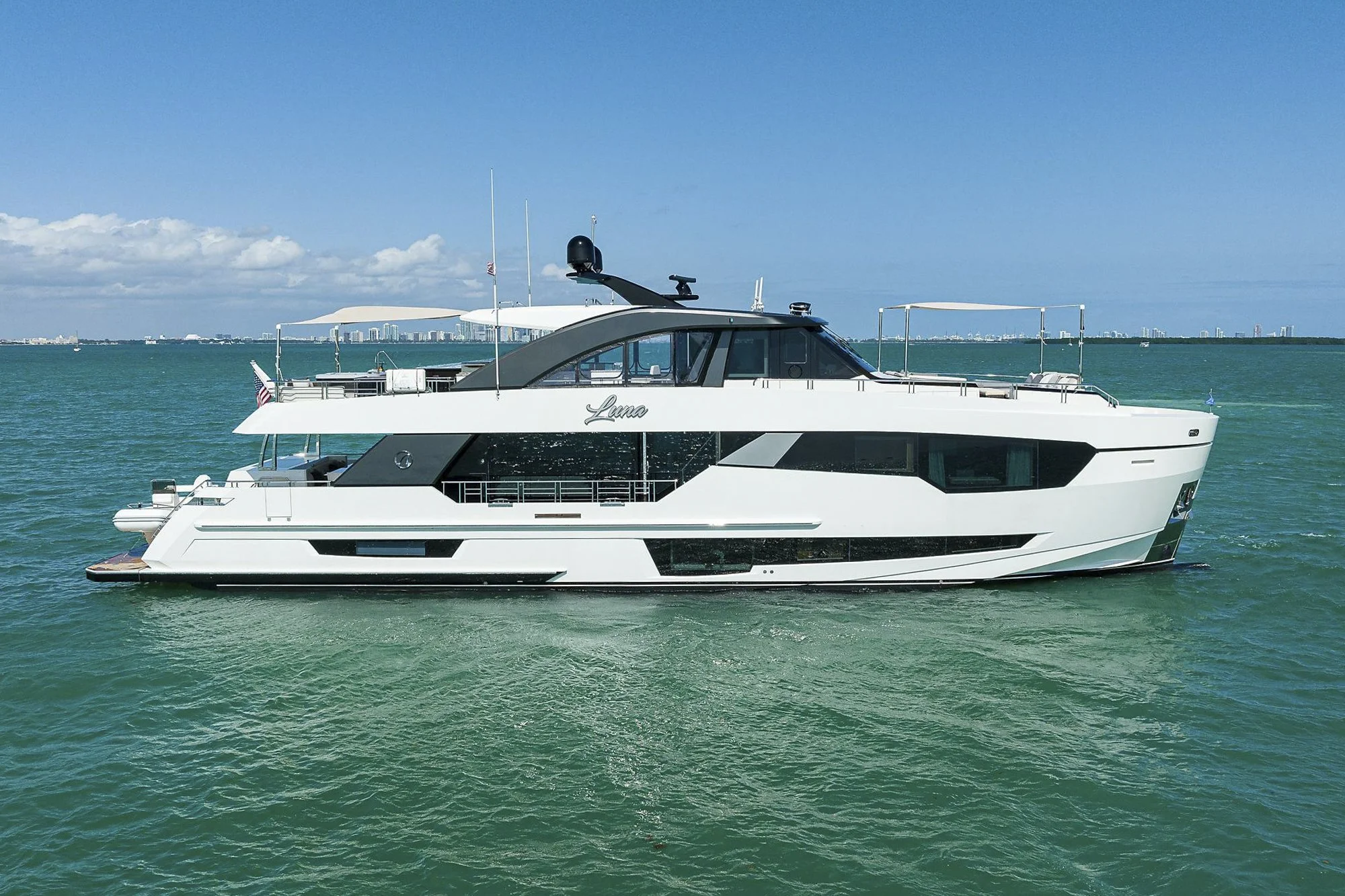 Voyager Miami — 2020 Ocean Alexander 90' Luxury Yacht For Purchase