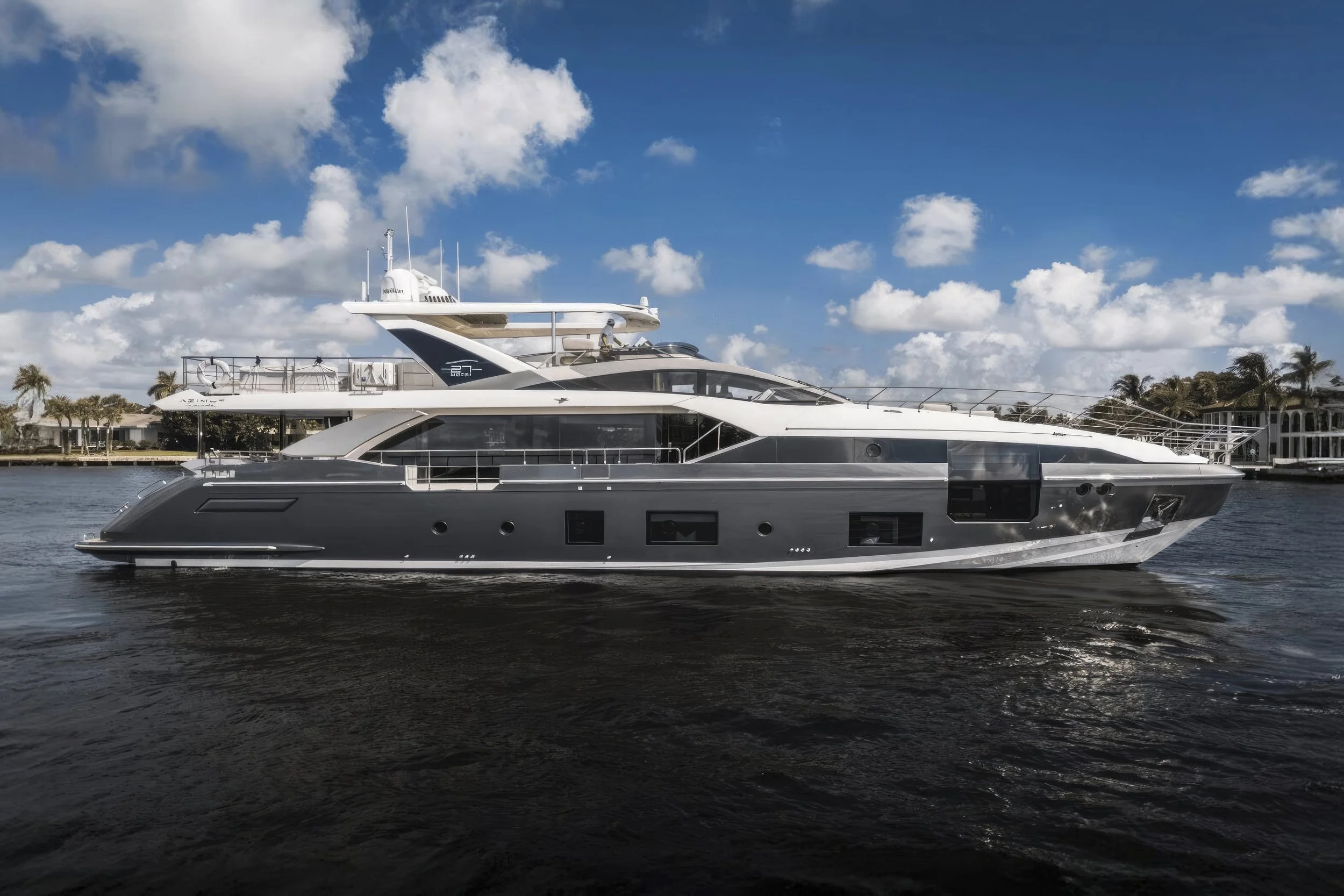 voyager-miami-yacht-for-purchase-2022–azimuti-88-daybreak-01.jpg