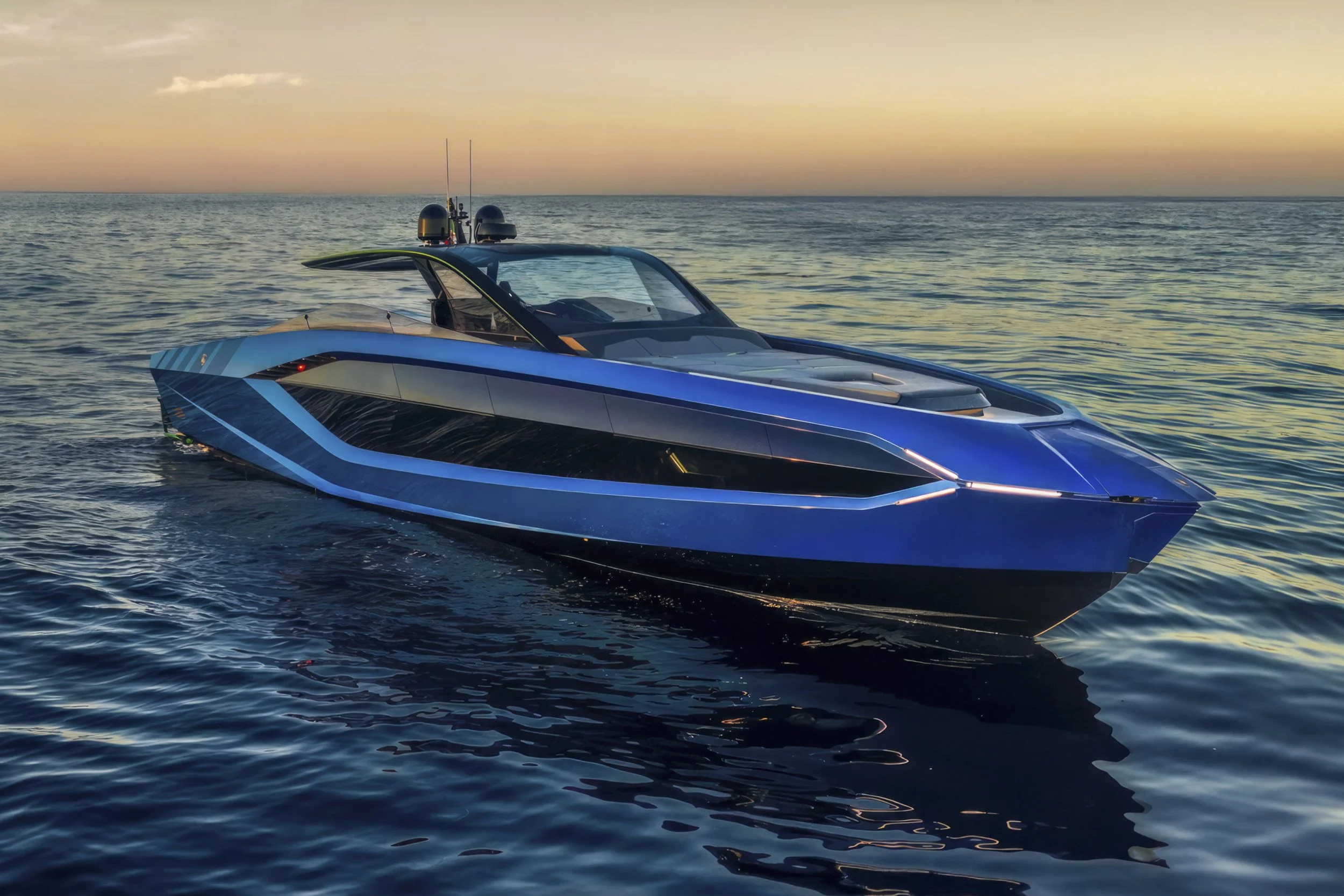 voyager-miami-yacht-for-purchase-2023-tecnomar-lamborghini-63-aspen-delilah-01.jpg