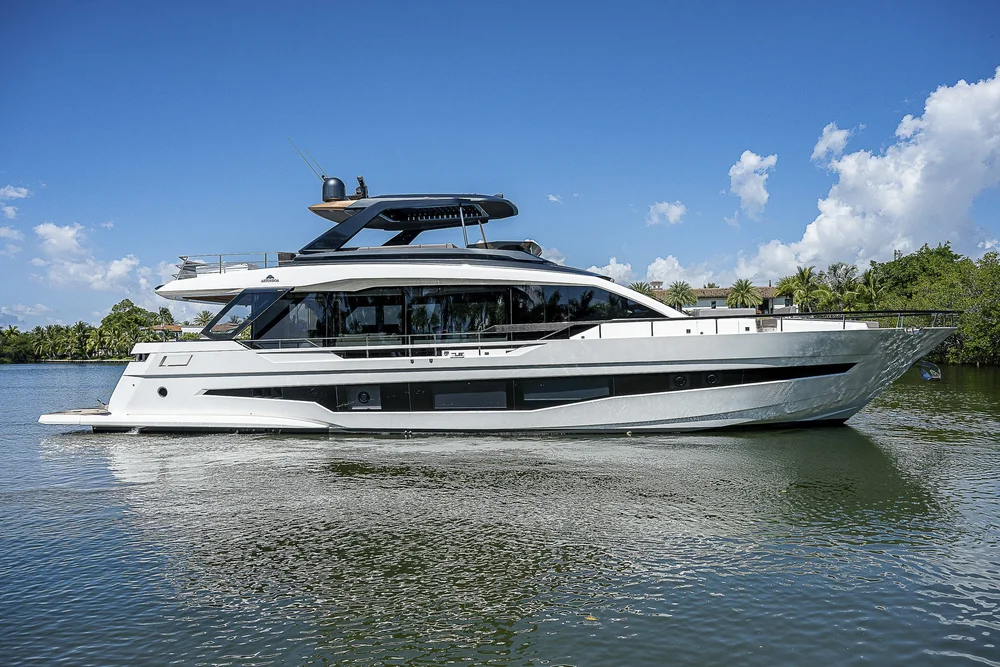 Astondoa 82