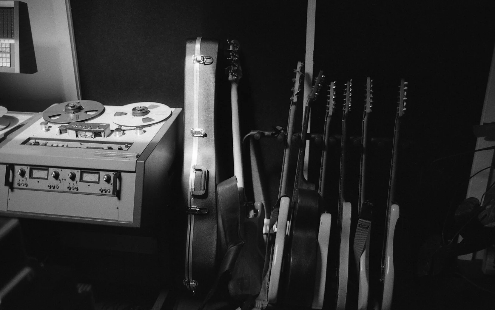 metaxiacoustas053 copy.jpg