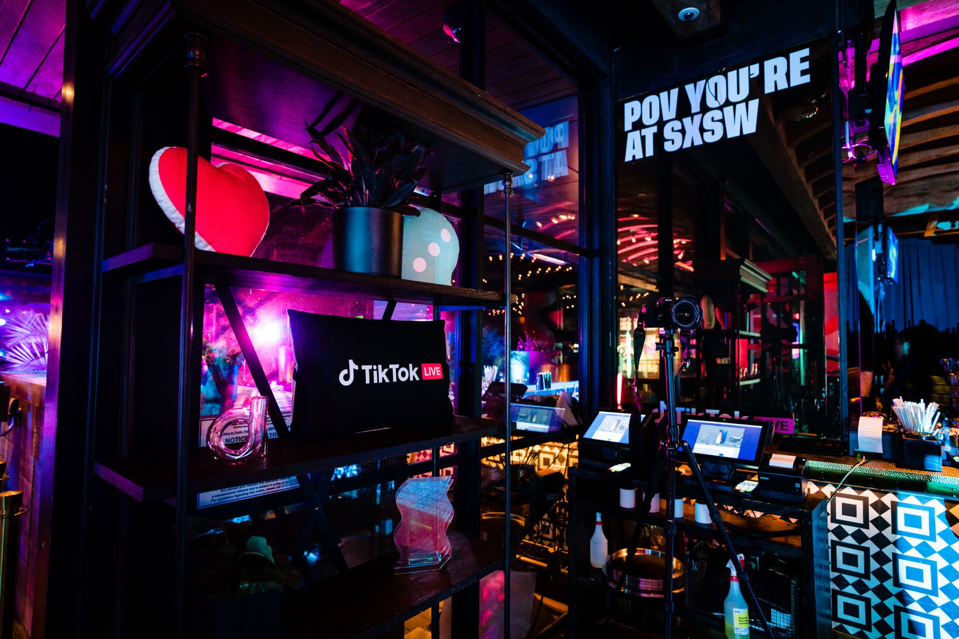 68b9e9c6c72b146f57330538_tiktok-ishaan-mishra-design-director-sxsw (1).jpg