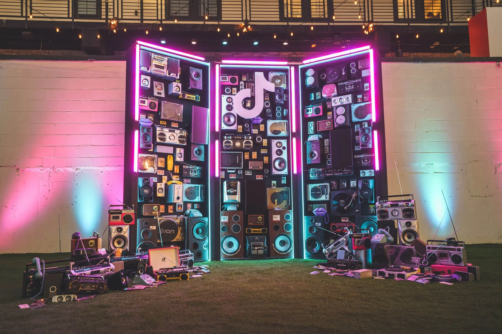 68bb2c957cfcf8235ad135ef_tiktok-sxsw-music-ishaan-mishra (1).jpg