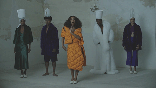 Gif by http://dorawinifredread.tumblr.com/ 