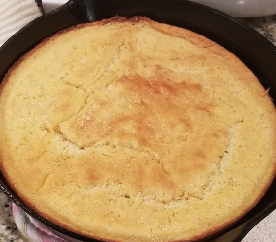 Cast Iron Skillet Cornbread
