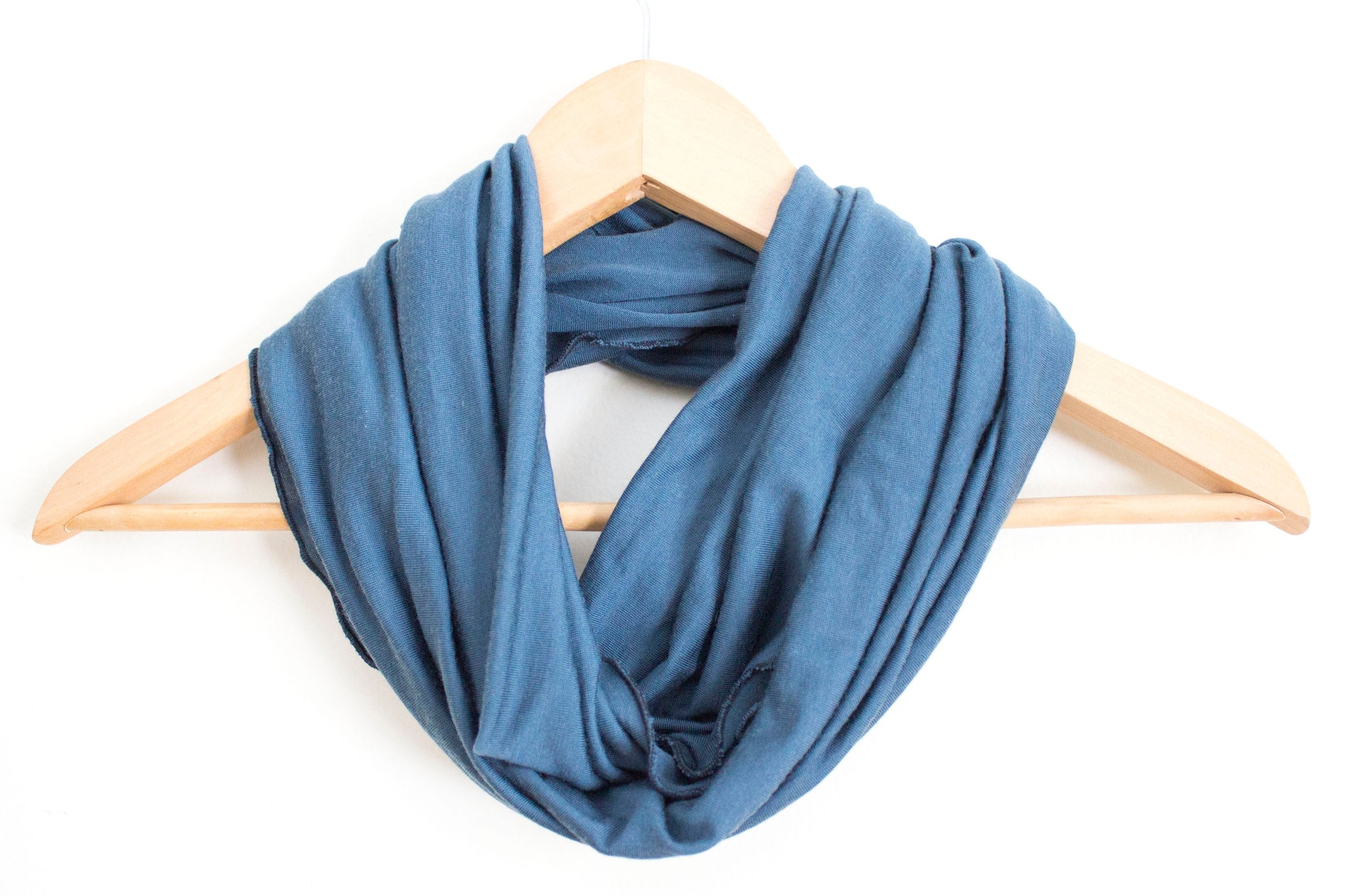 https://i.etsystatic.com/5491963/r/il/0686b8/3483200150/il_fullxfull.3483200150_72ci.jpg