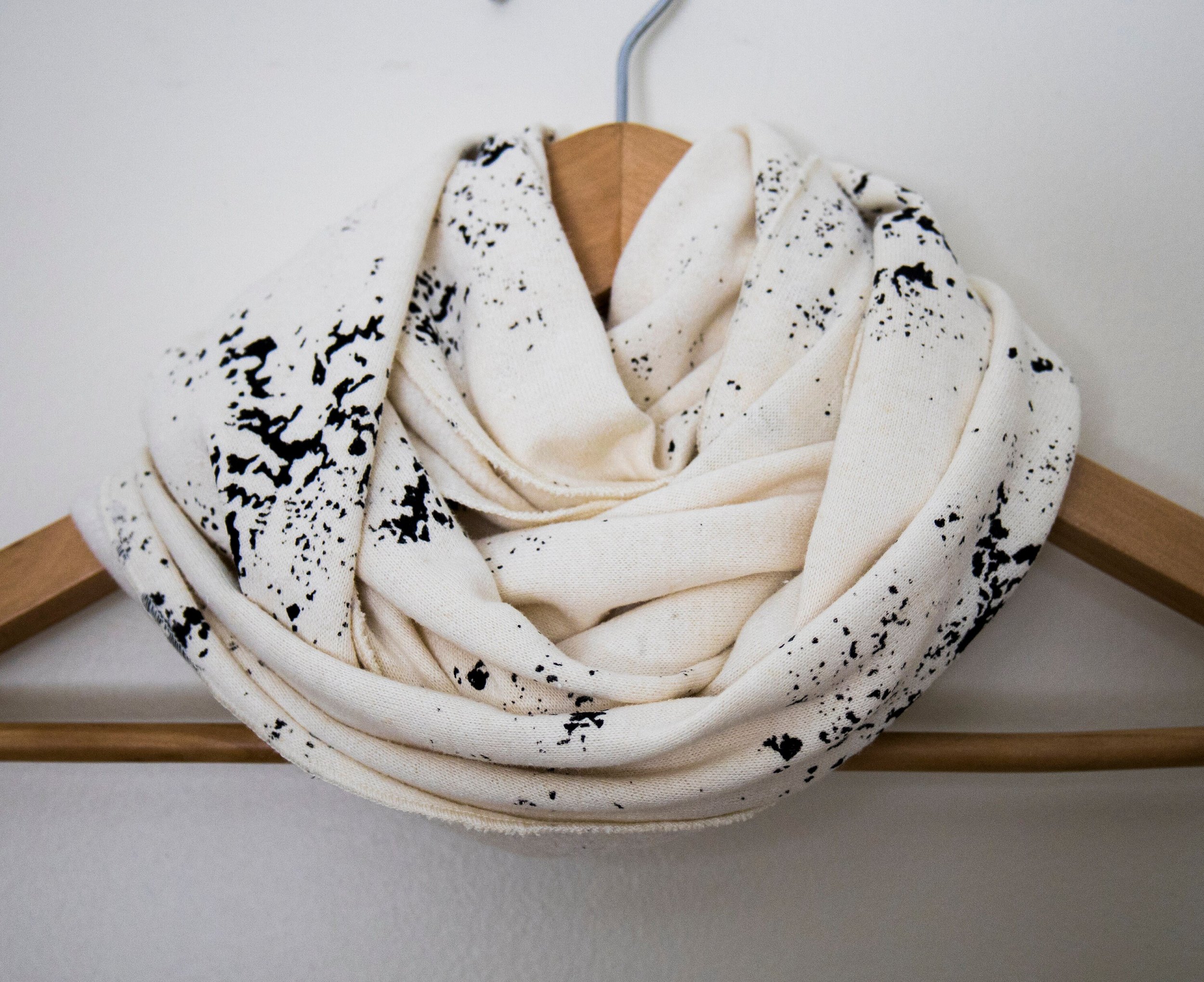 https://i.etsystatic.com/5491963/r/il/ce2c0b/5715043976/il_fullxfull.5715043976_n6ql.jpg