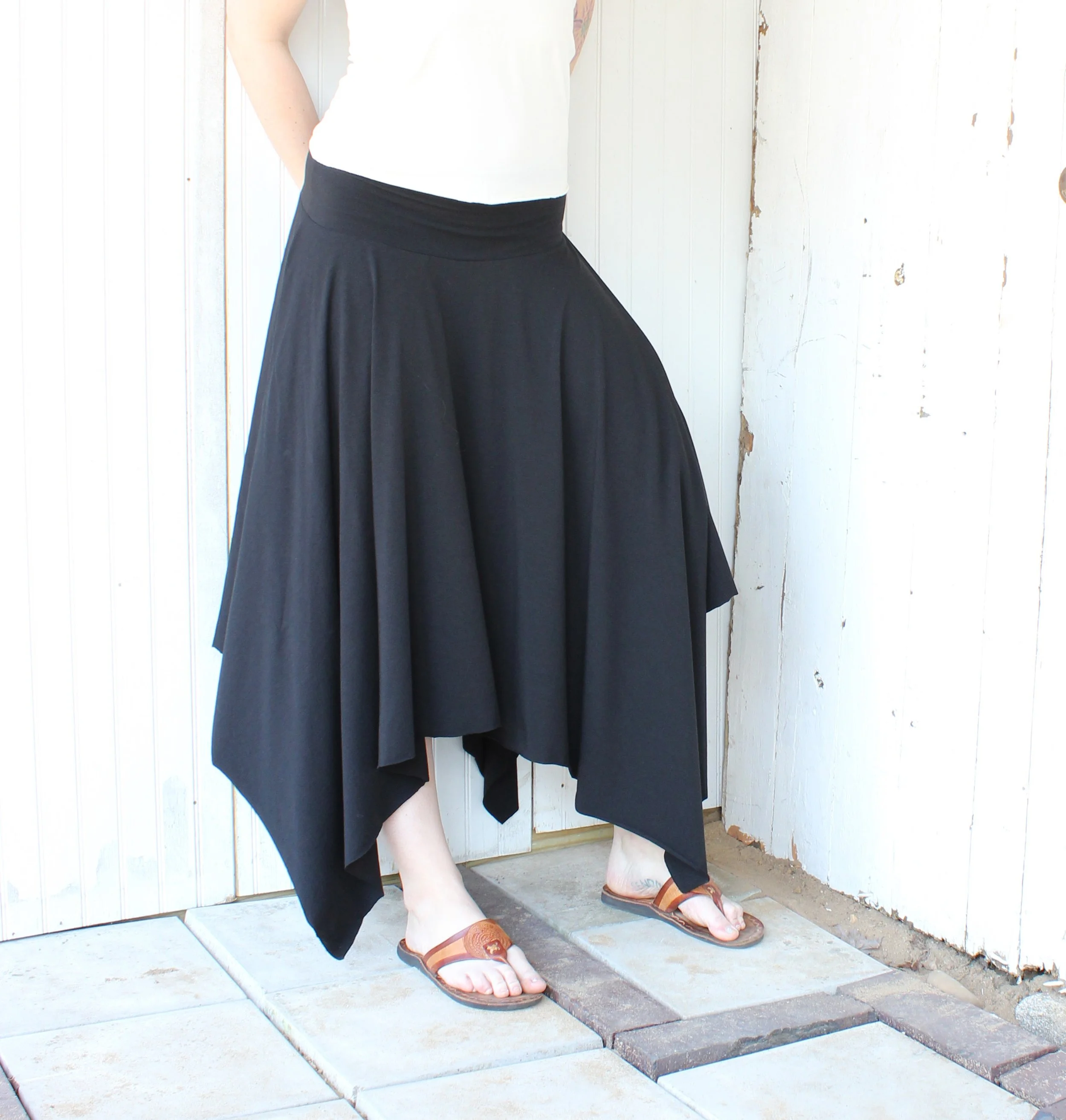 Feminine unique black pixie cut skirt made of bamboo and organic cotton jersey.