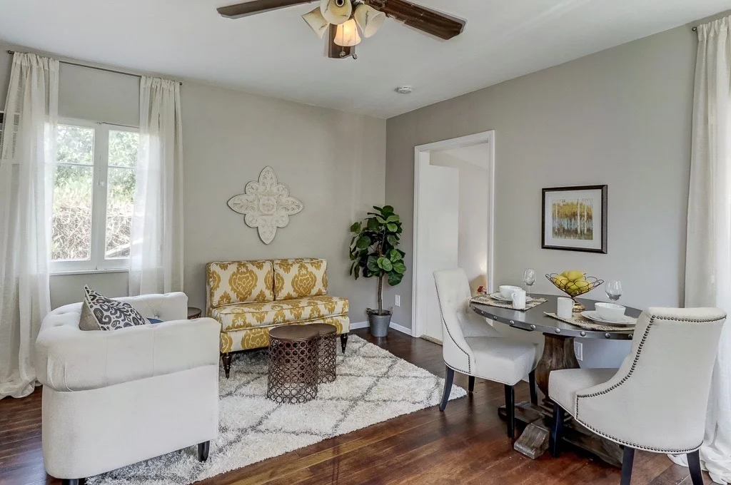 3364 Cedar St - web resolution - 33.jpg