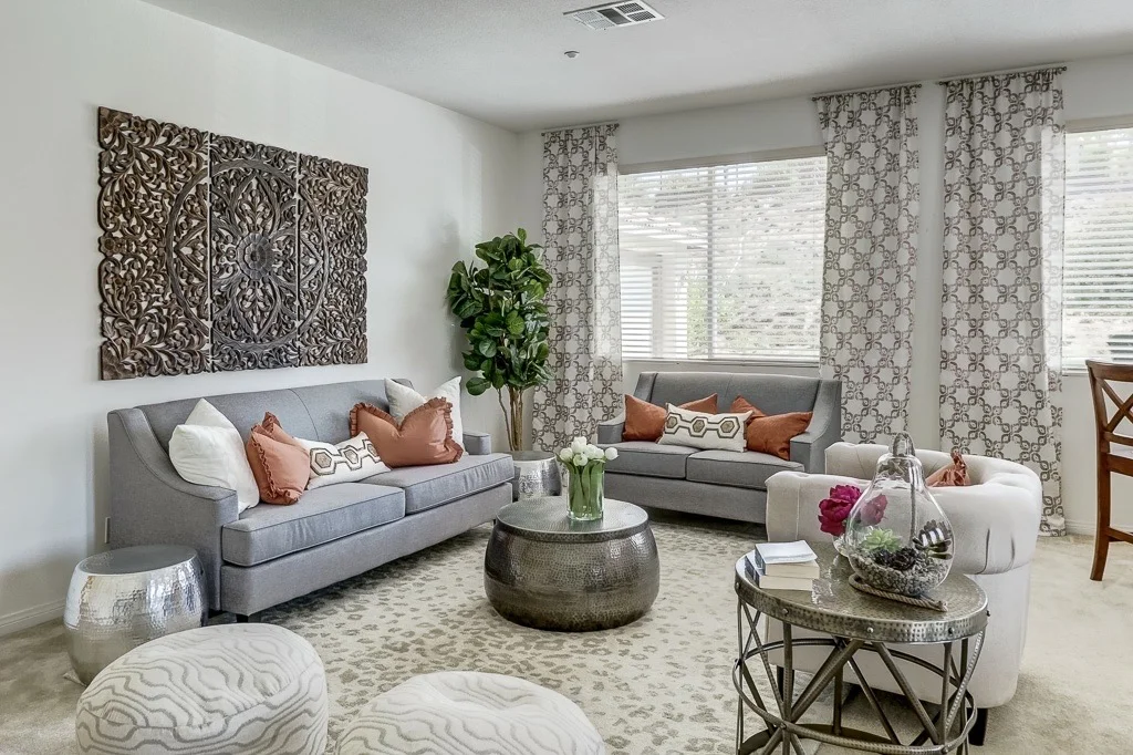 2024 Mesa View Ln additional - web resolution - 20.jpg
