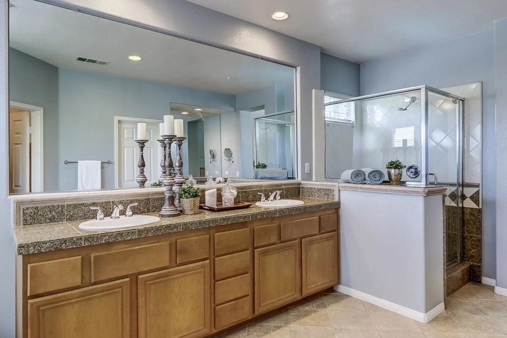 2024 Mesa View Ln additional - web resolution - 27.jpg
