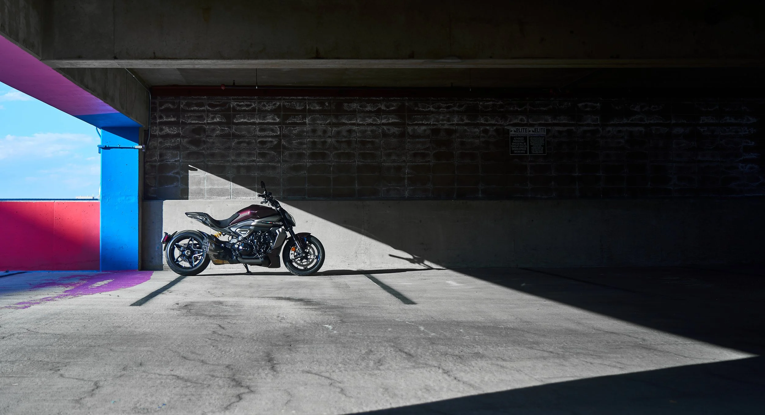 25012 Ducati Diavel 0184.jpg