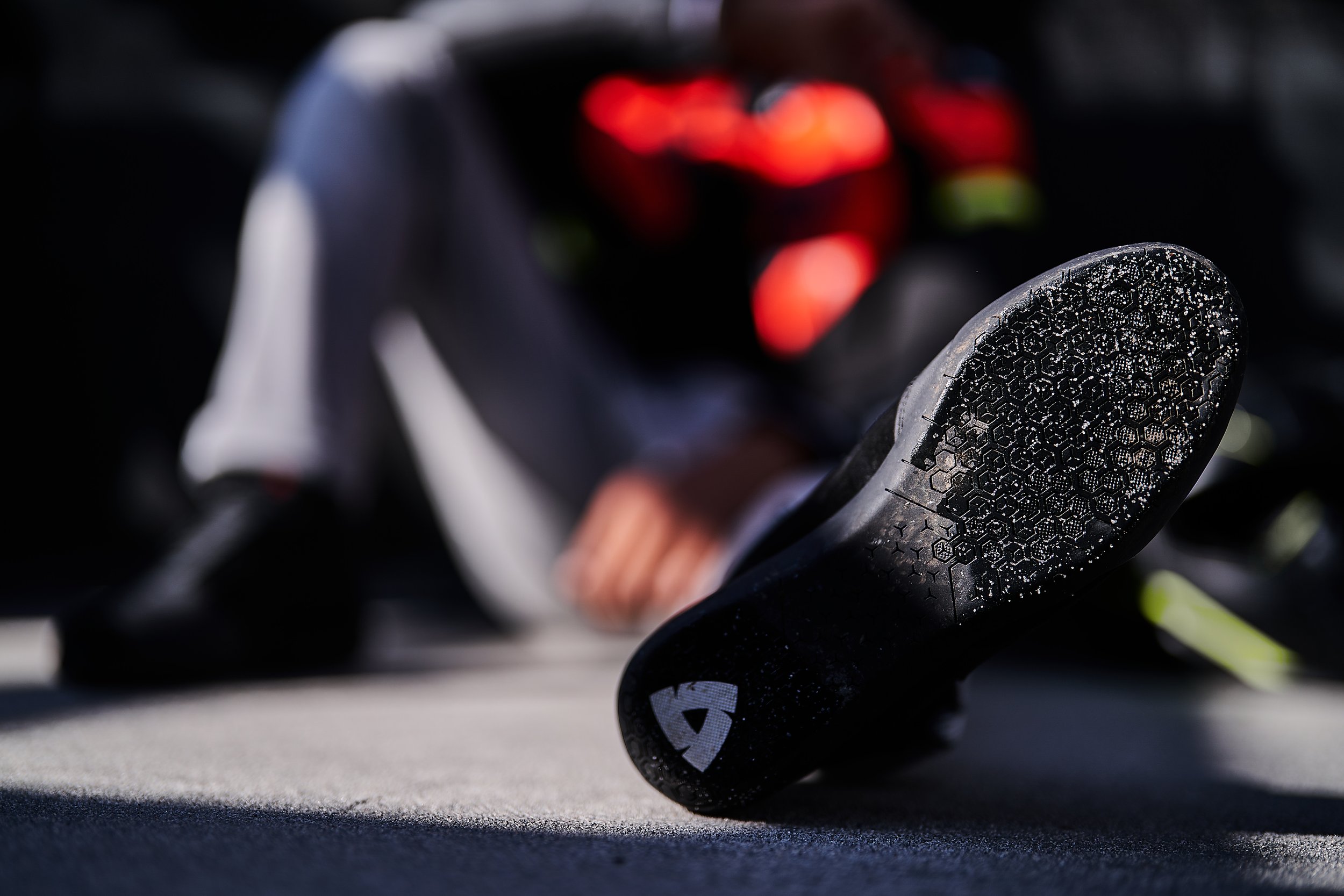 22022 REV'IT! SS23 R 28462.jpg