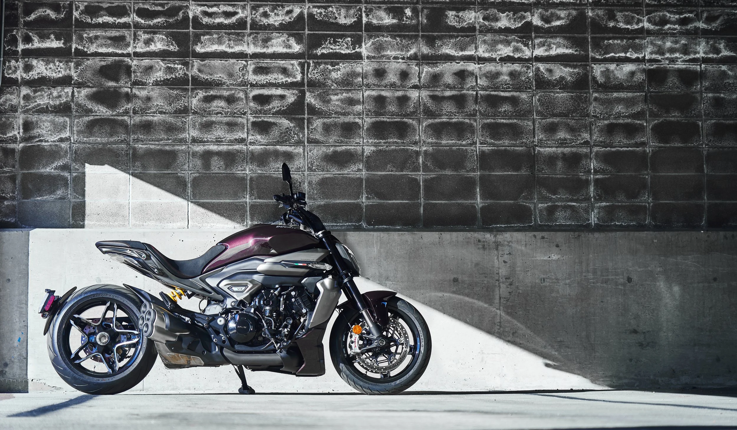 25012 Ducati Diavel 0124.jpg