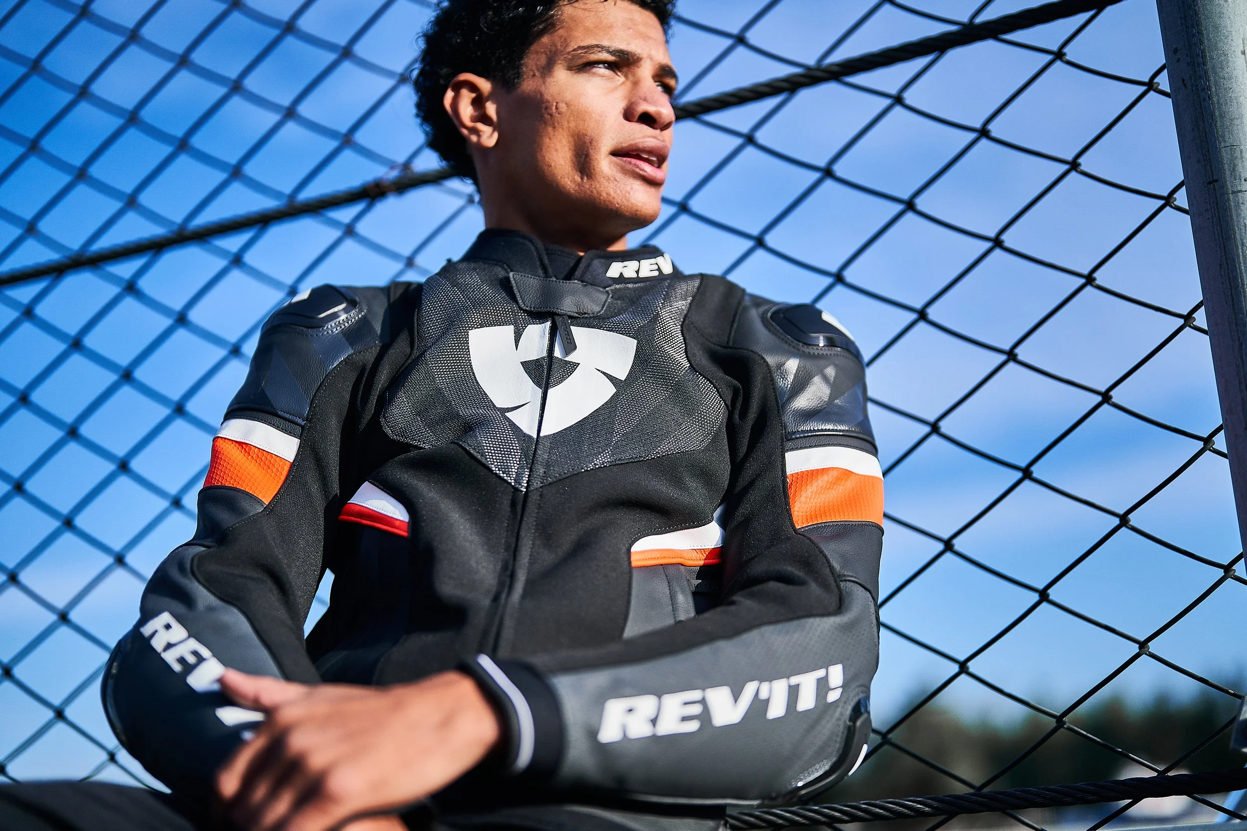 22022 REV'IT! SS23 R 27242.jpg