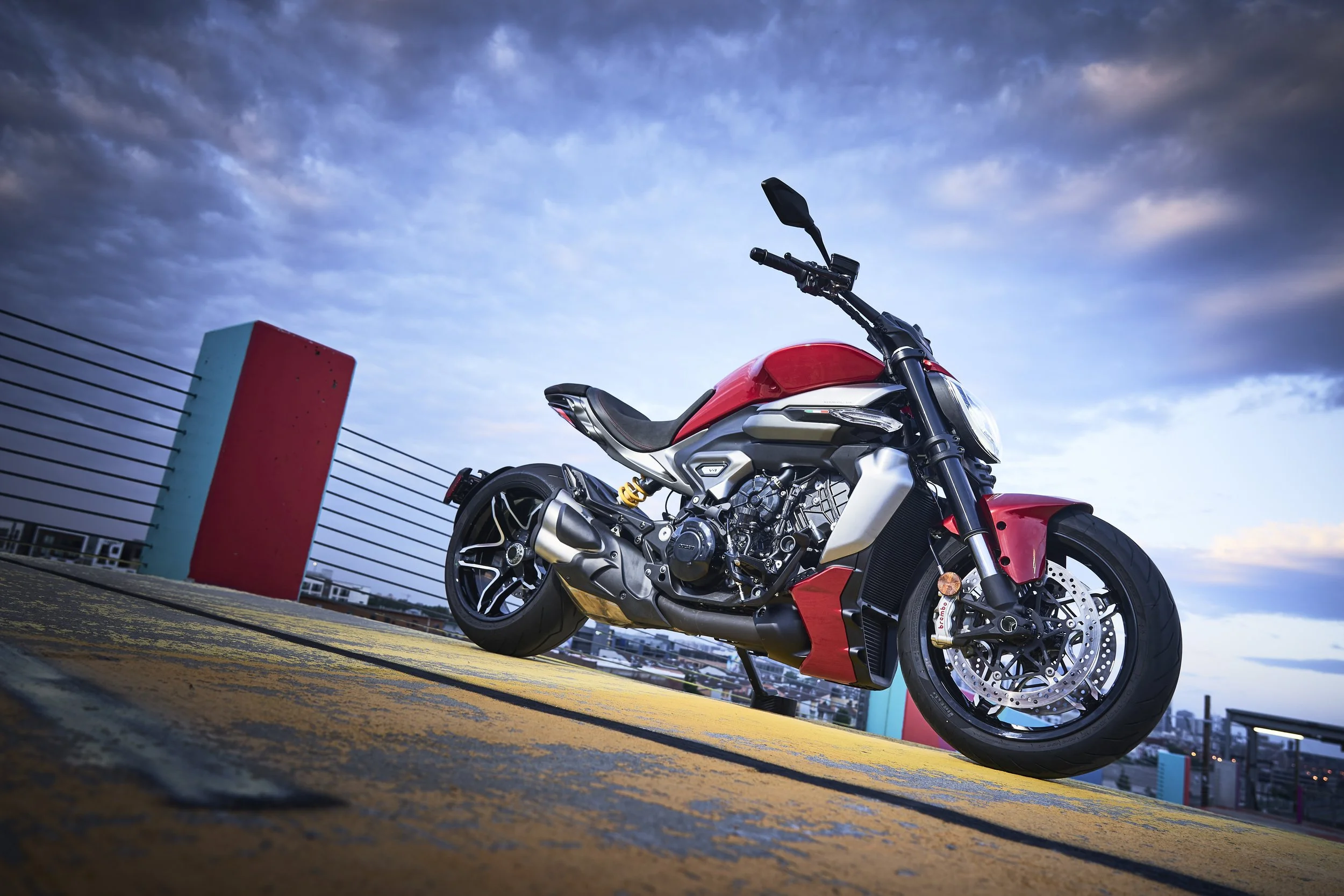 25012 Ducati Diavel 6449.jpg