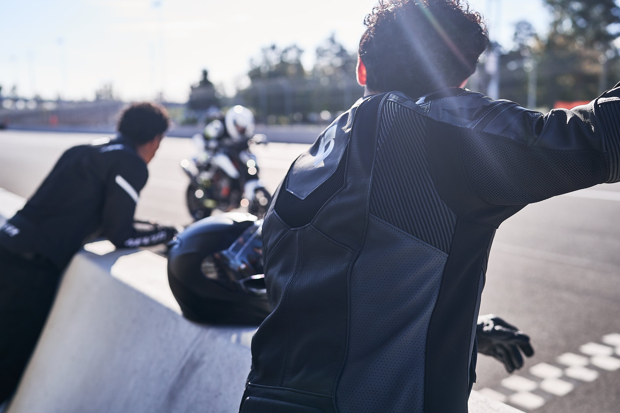 22022 REV'IT! SS23 R 27908.jpg