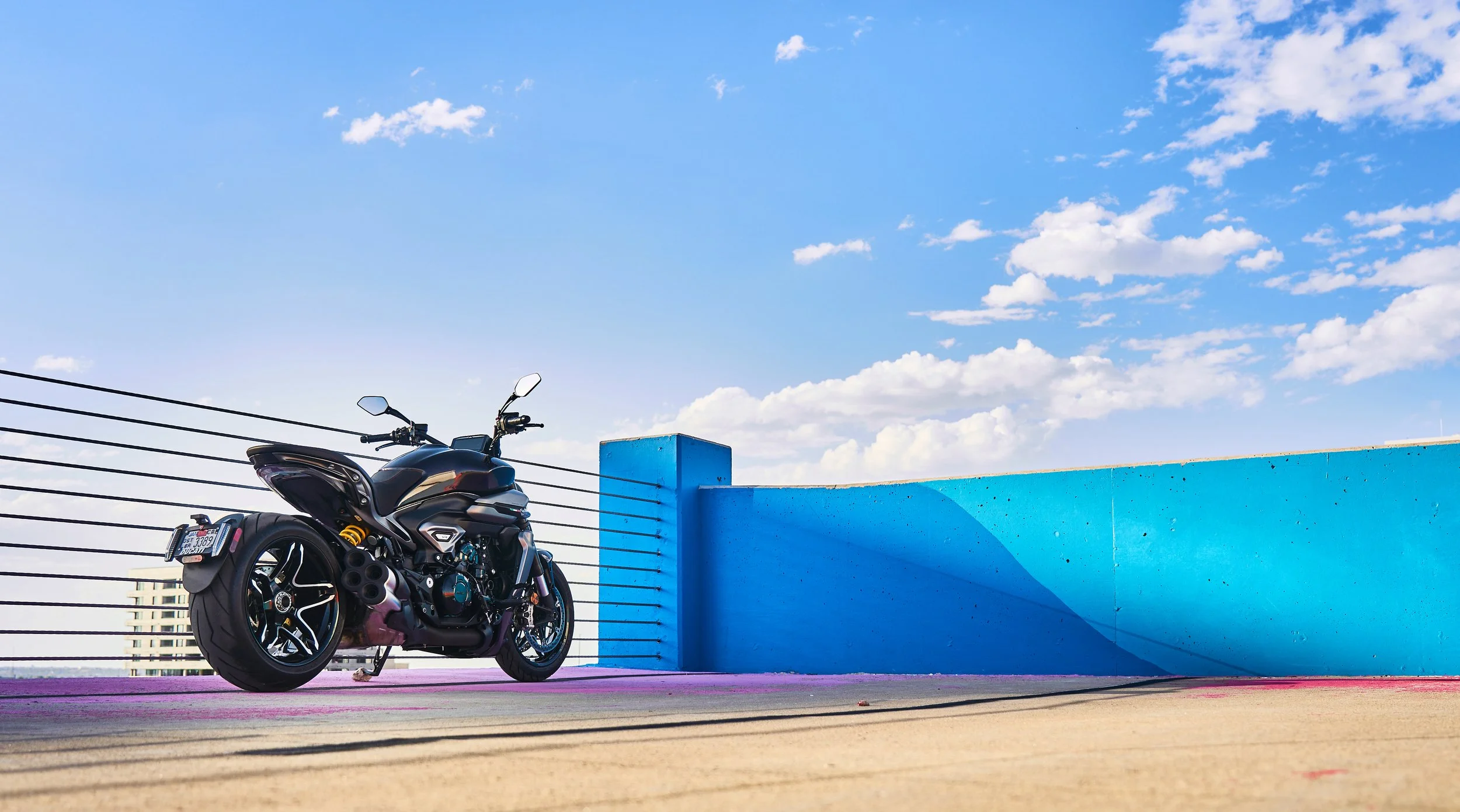 25012 Ducati Diavel 0200.jpg