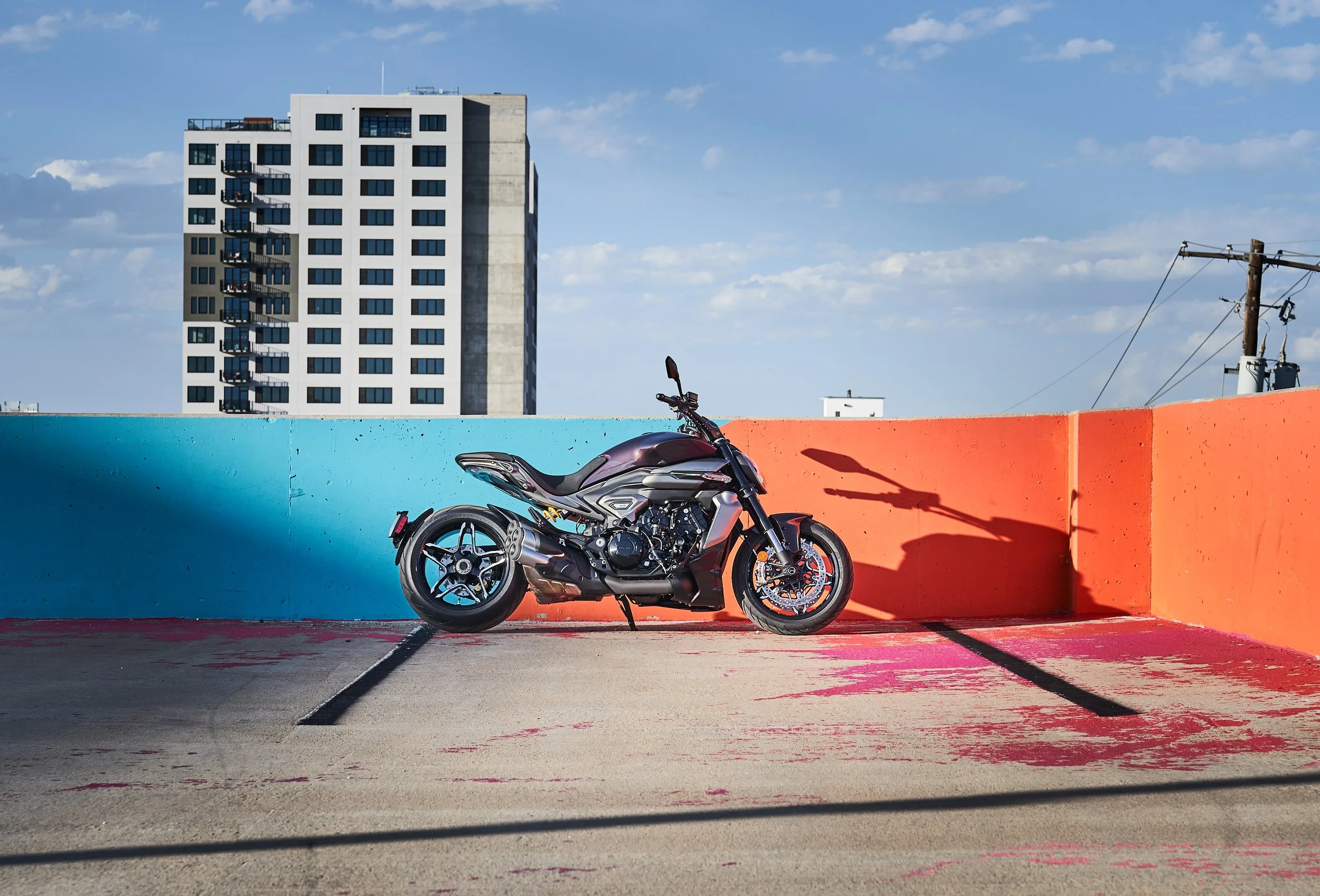 25012 Ducati Diavel 3156.jpg