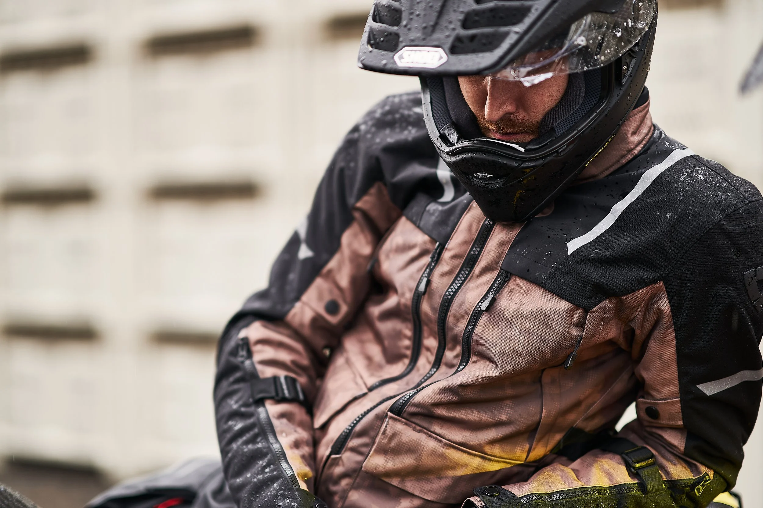 22022 REV'IT! SS23 R 8959.JPG